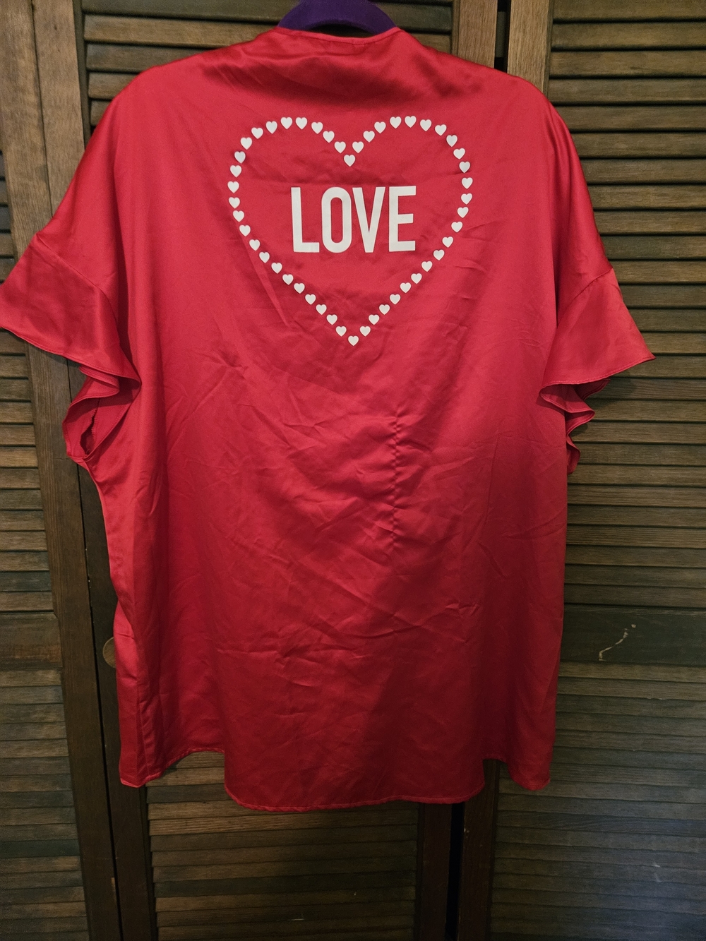 Victoria's Secret Red 'LOVE' Heart Satin Robe OS read Description